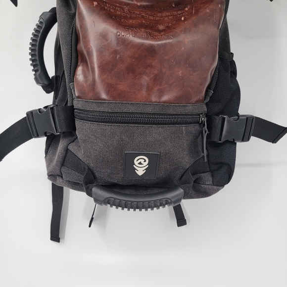 Sovrn Republic Convertible Duffle Backpack Drifter Rugged Weekender Travel Bag - Picture 4 of 16